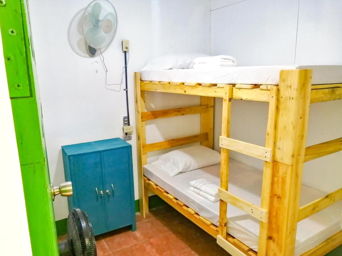 Hostal El Rio León 外观 照片