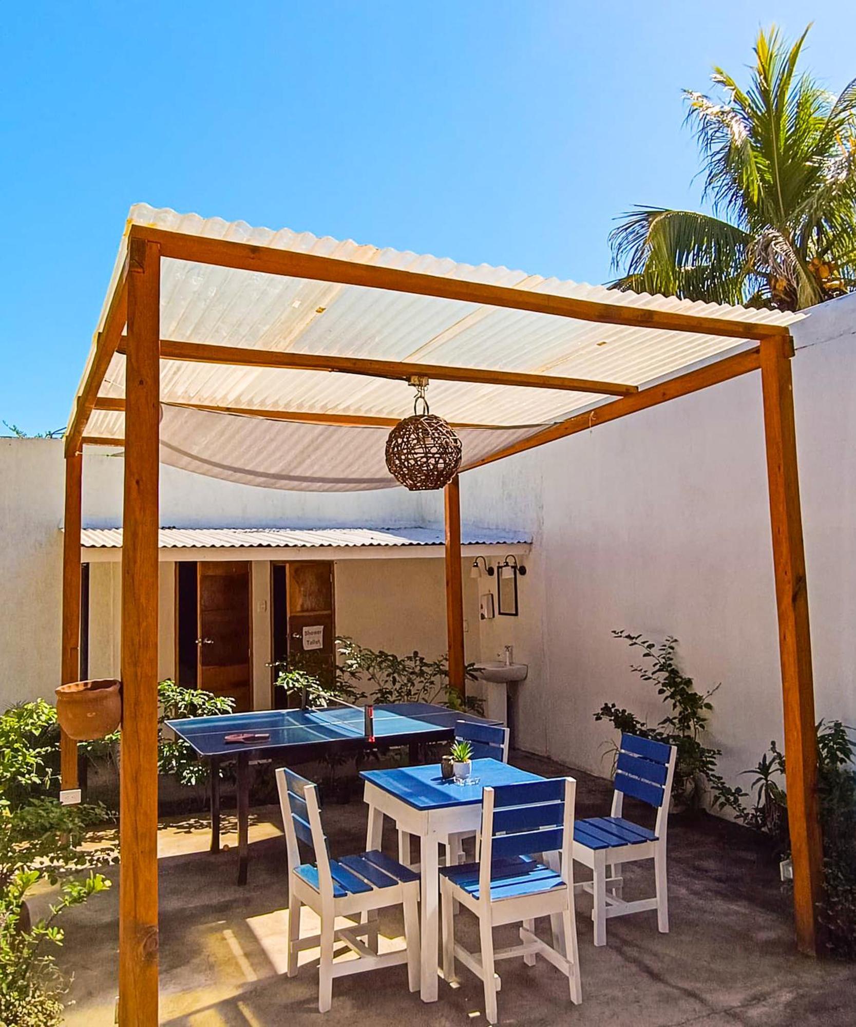 Hostal El Rio León 外观 照片