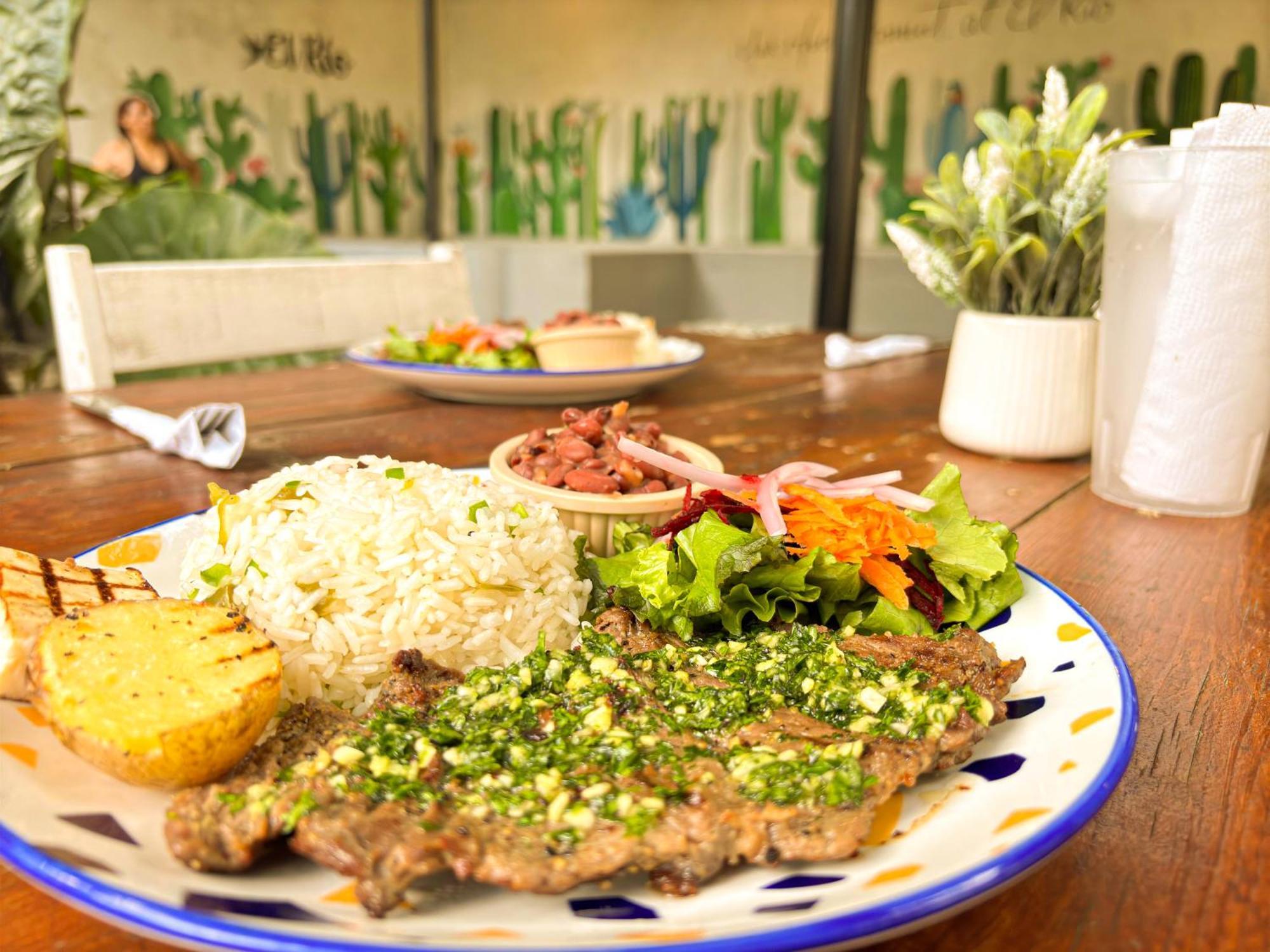Hostal El Rio León 外观 照片